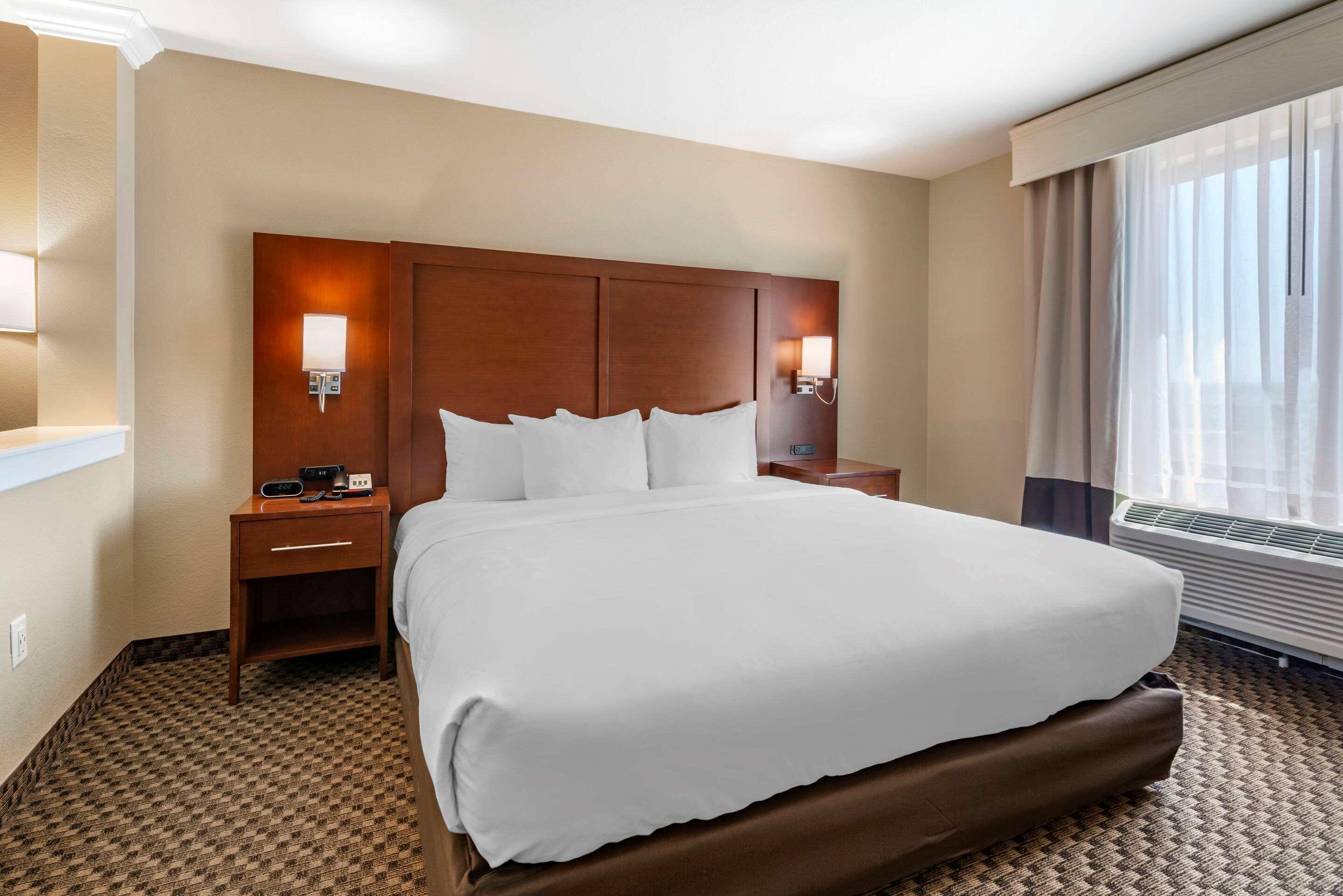 Comfort Suites Broomfield-Boulder-Interlocken Extérieur photo