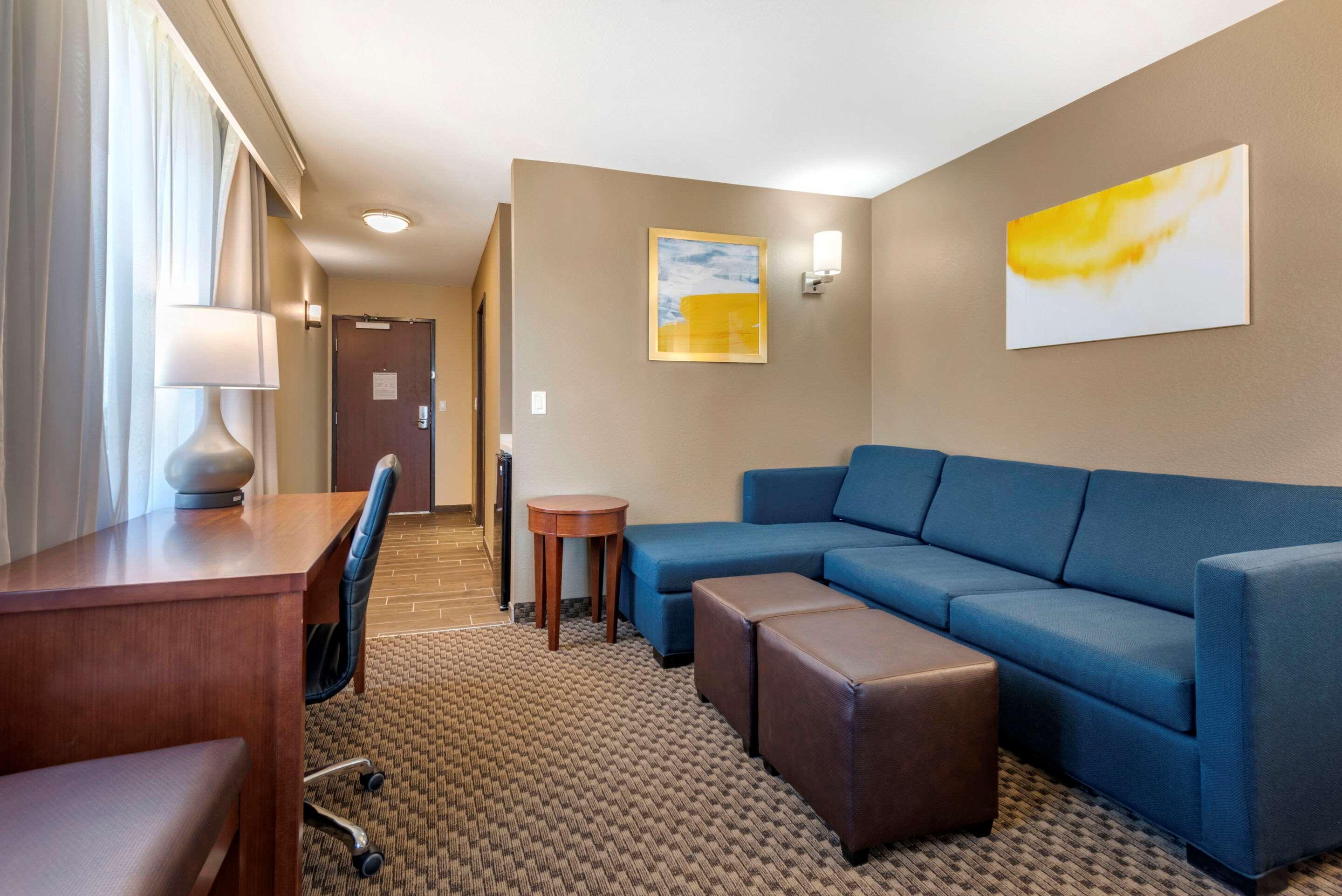 Comfort Suites Broomfield-Boulder-Interlocken Extérieur photo
